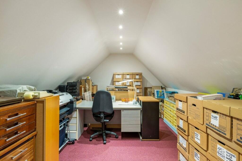 Additional image 16 of Penn Road, St. Albans, AL2