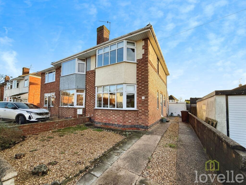 2-bed semi-detached on Quorn Drive, Lincoln, LN6, £175,000