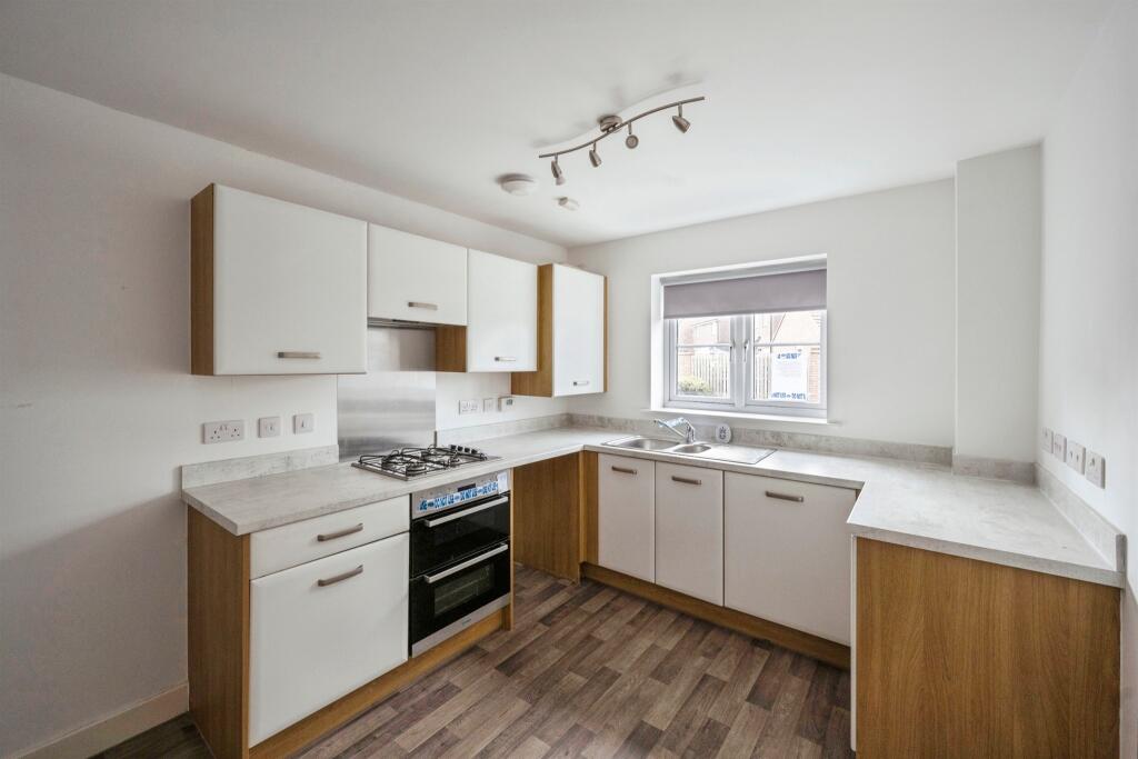 Arlington Road, Hatfield, Doncaster photo 3