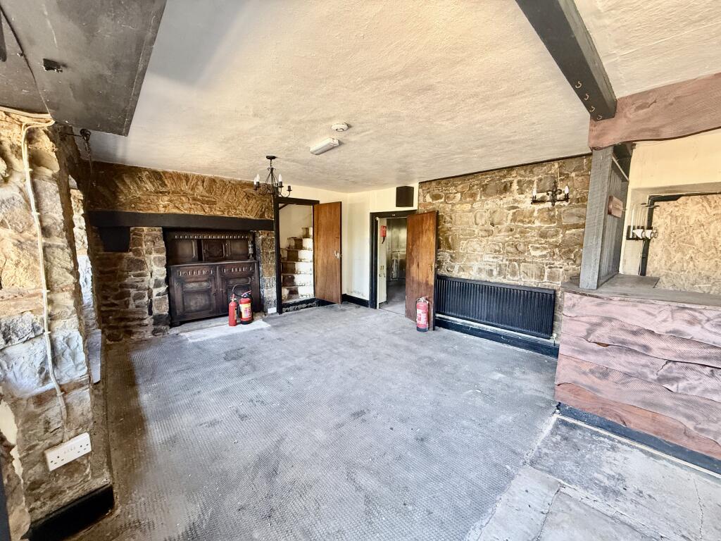 House in Taunton, Somerset - More