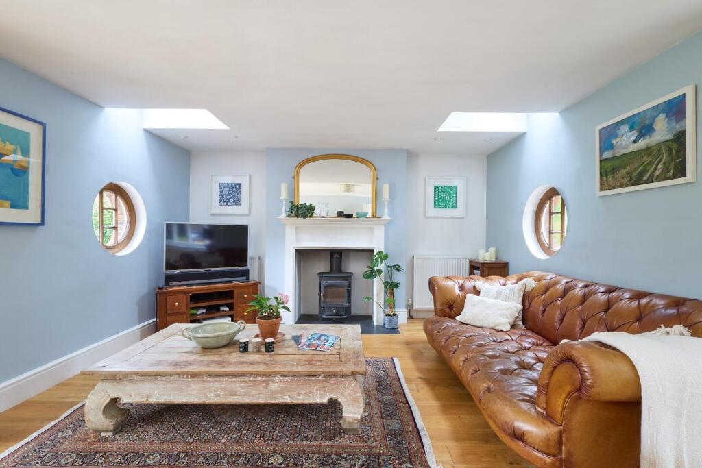 House in Cambridge, Cherry Hinton - View 5