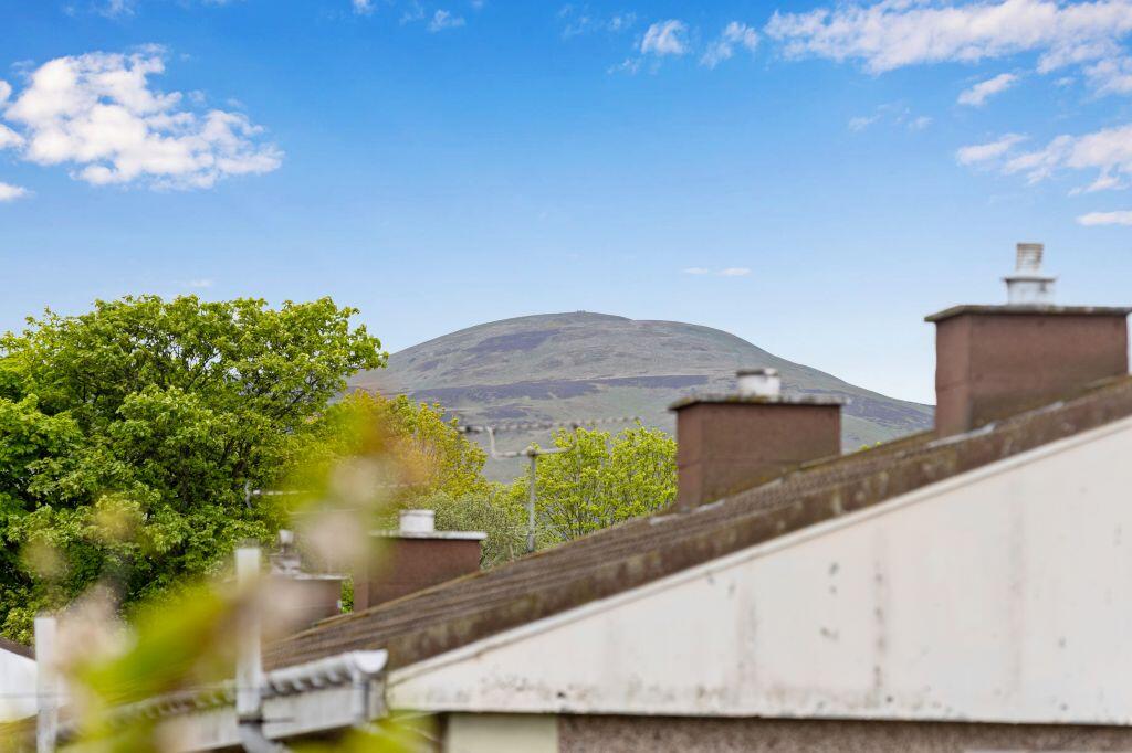 20B Saughton Mains Gardens, Saughton, Edinburgh, EH11 3QQ - More