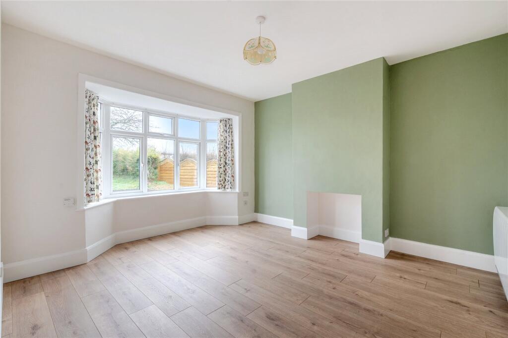 House in Todber - More