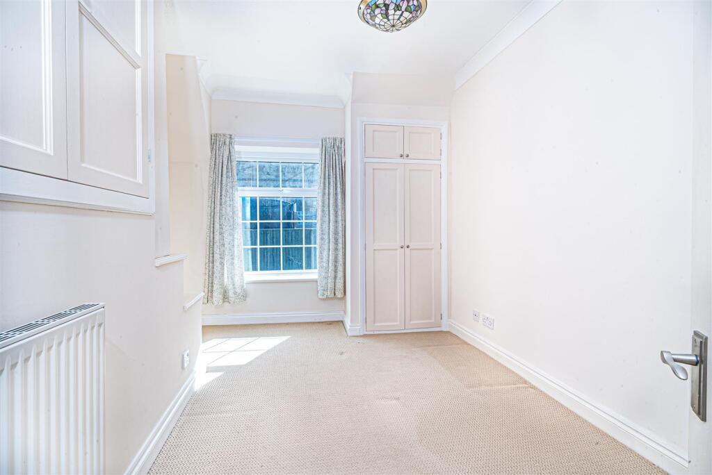 House in Ventnor, Isle of Wight - More