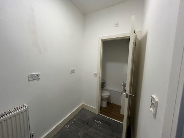 House in Chester, Ellesmere Port - View 4
