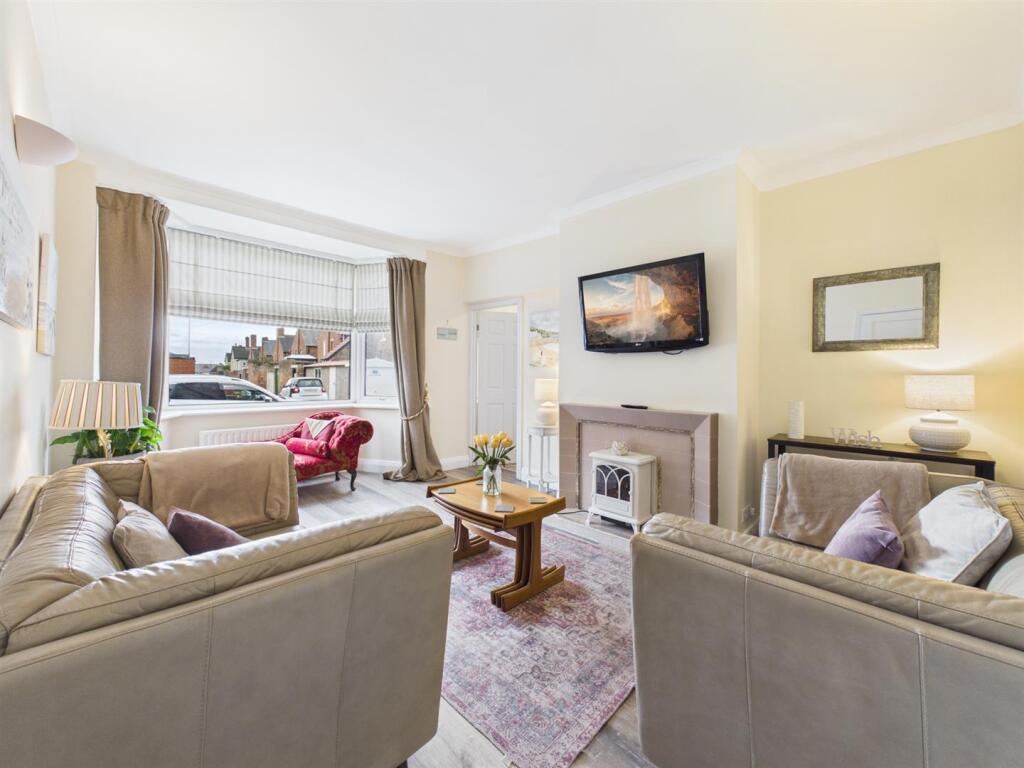 Apartment in Newcastle upon Tyne - View 2