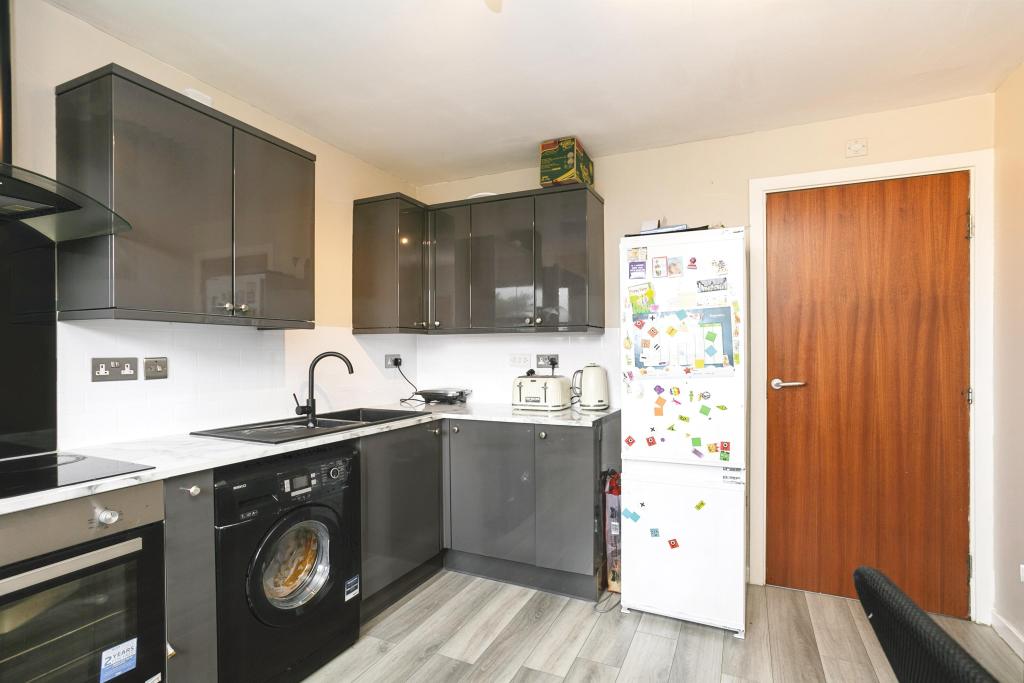 Apartment in Aberdeen, Bankhead, Bucksburn and Newhills - More
