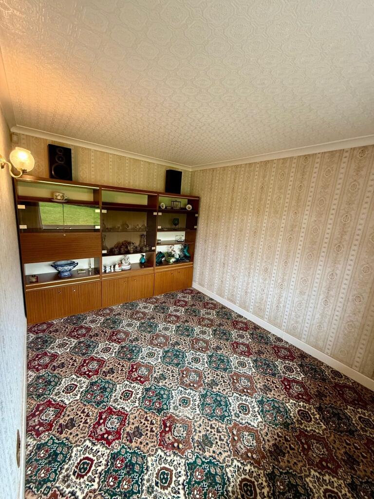 House in Bradford, West Yorkshire - View 5