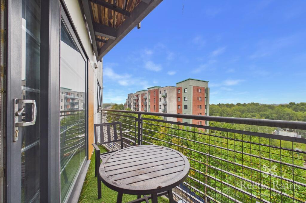 Apartment in Warrington - View 3