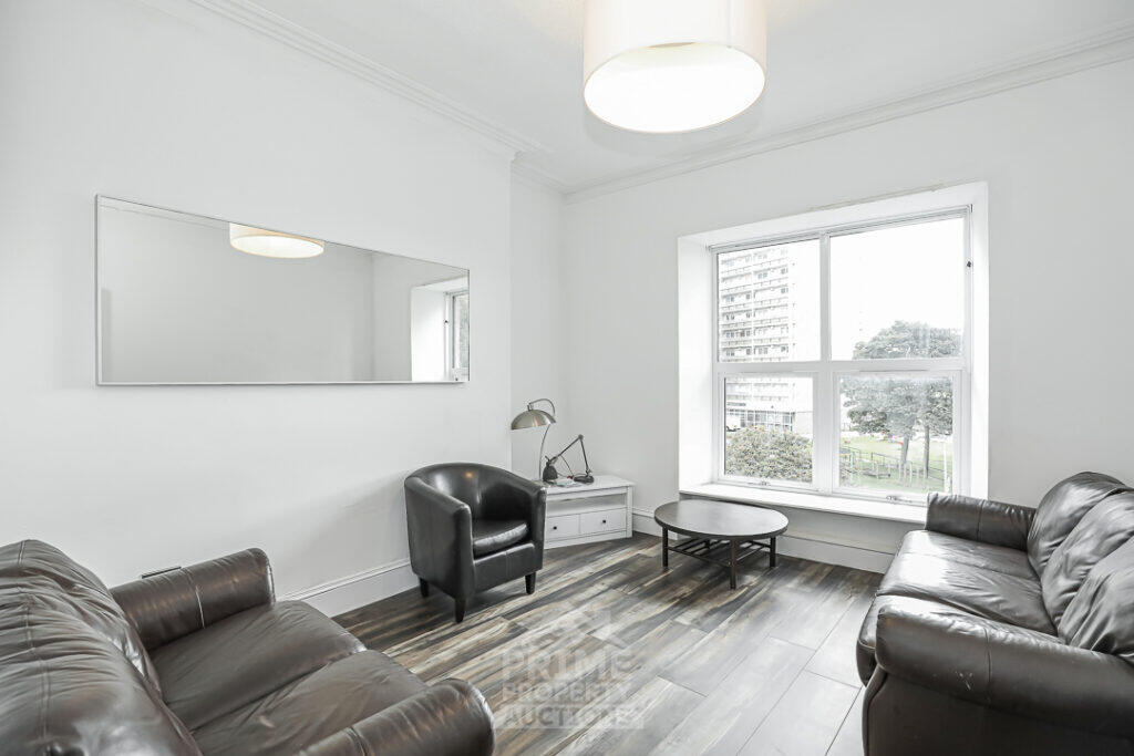 Apartment in Aberdeen - View 2