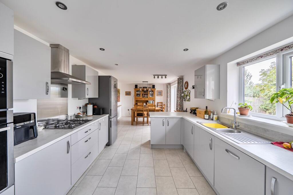 Almsford Close, Ansford, Castle Cary, BA7 photo 4