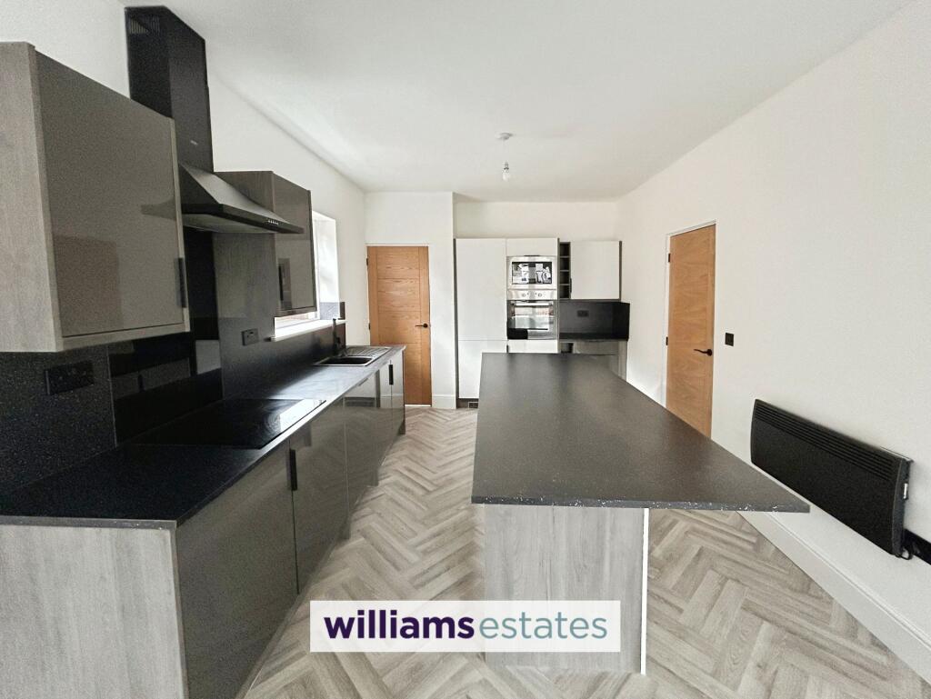 Olivia Drive, Rhyl, LL18 photo 4