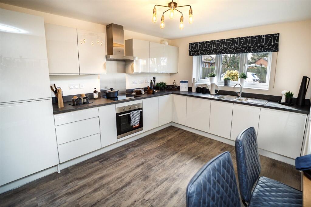 Shakespeare Grove, Wigan, Greater Manchester photo 4