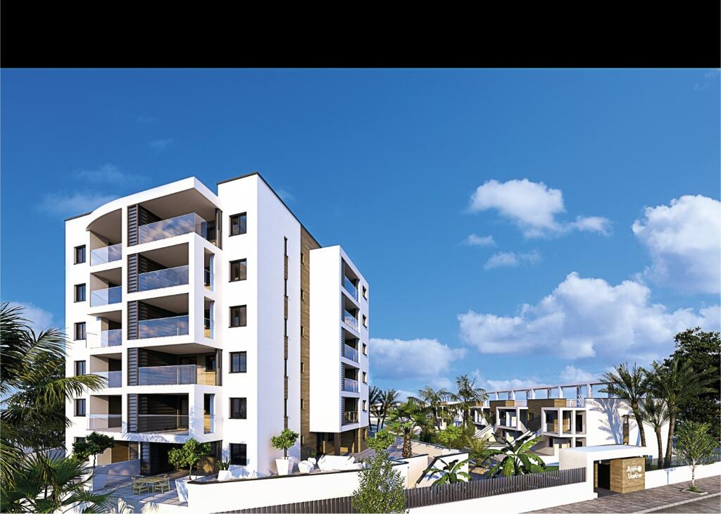 Main image of property: Valencia, Alicante, Mil Palmeras