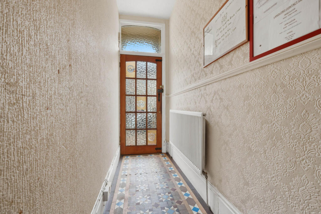 House in Coventry, Bishopsgate Green, Hillfields - View 5