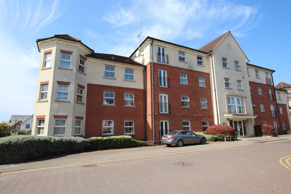 Apartment in Lincoln, Glebe Park - View 6