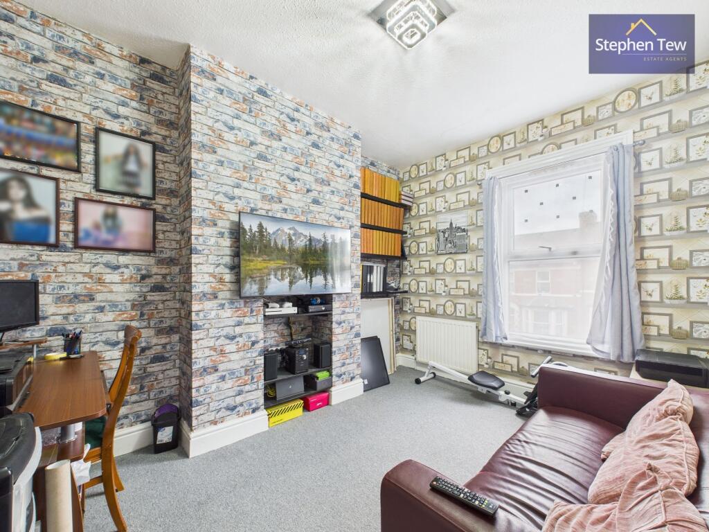 Cheltenham Road, Blackpool, FY1 photo 2