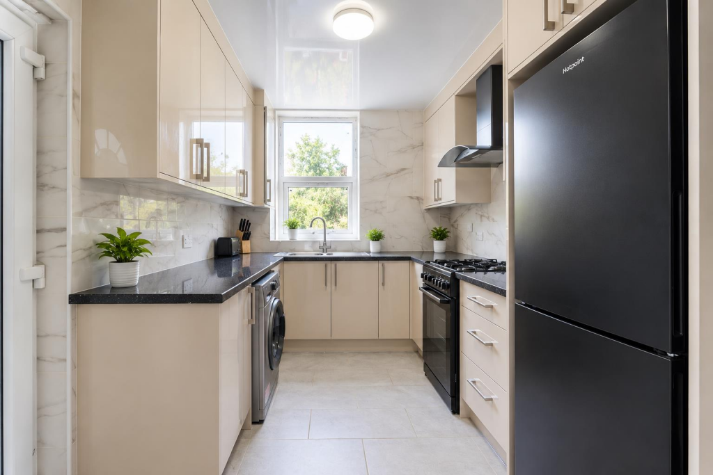 House in Rochdale, Greater Manchester - View 4