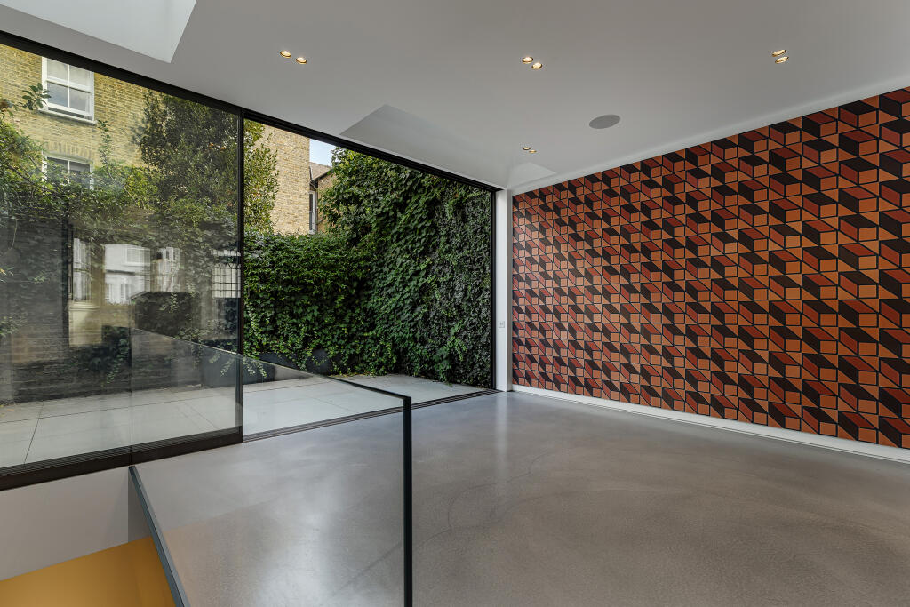 House in London - More