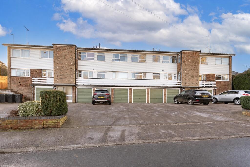 Main image of property: The Firs, Marquis Lane, Harpenden, Hertfordshire, AL5