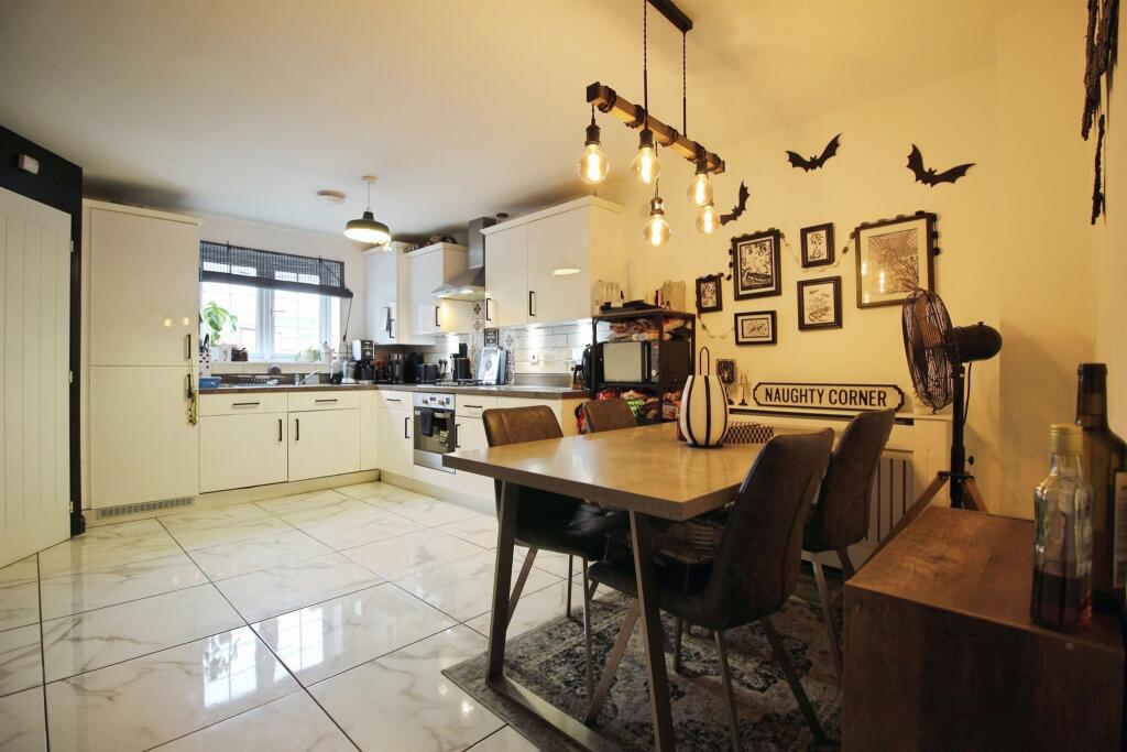 House in Leeds, West Yorkshire - More