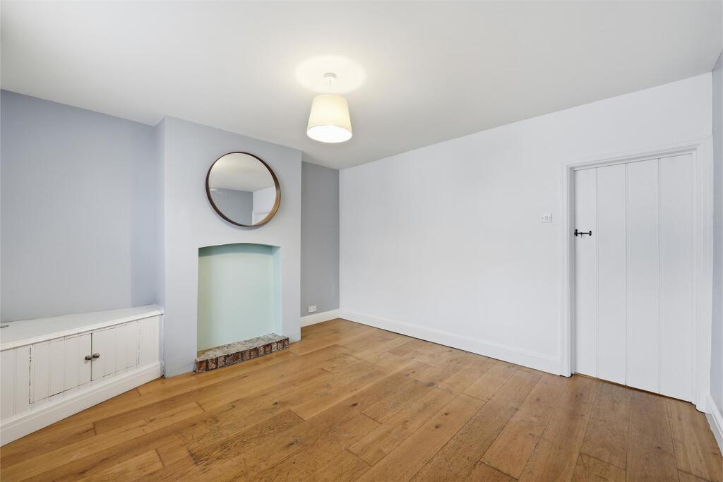 House in Stockport - View 2