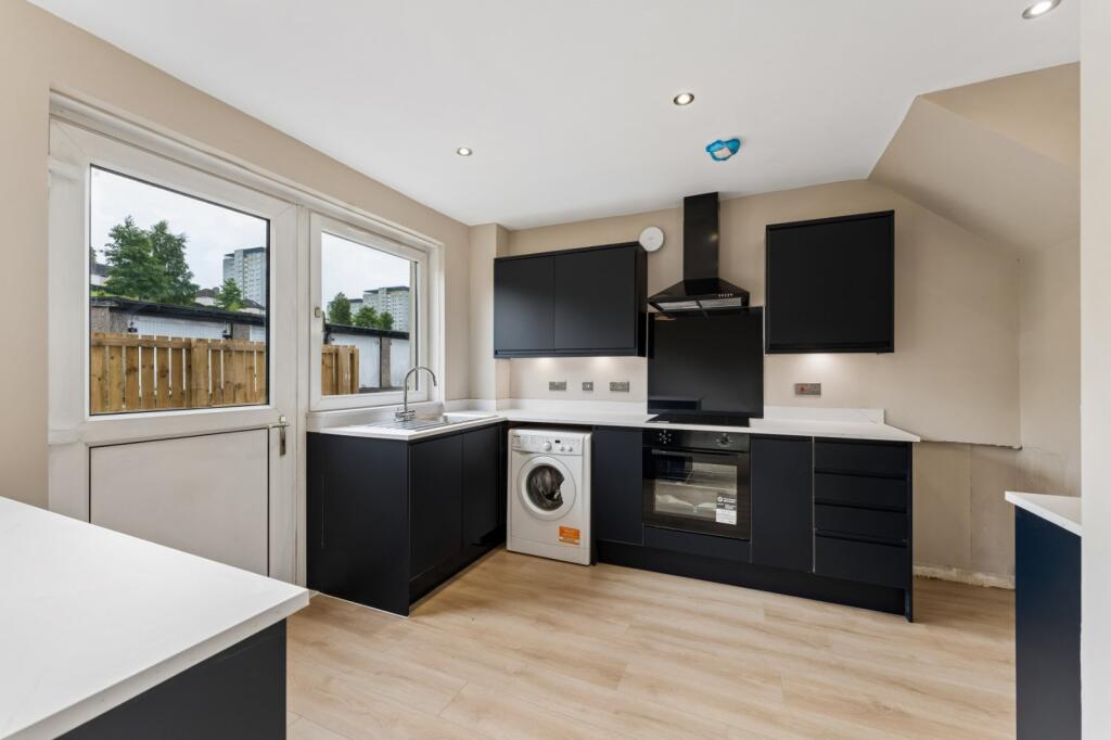 House in Glasgow - View 5