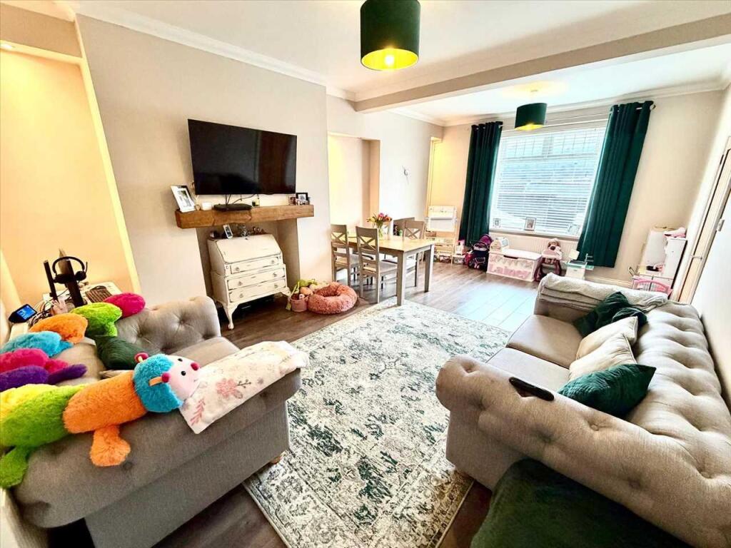 Gethin Terrace,Llwyncelyn - View 2