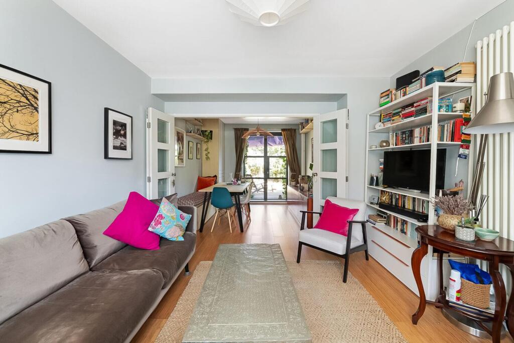 Main image of property: Bargrove Crescent, Catford, London, SE6