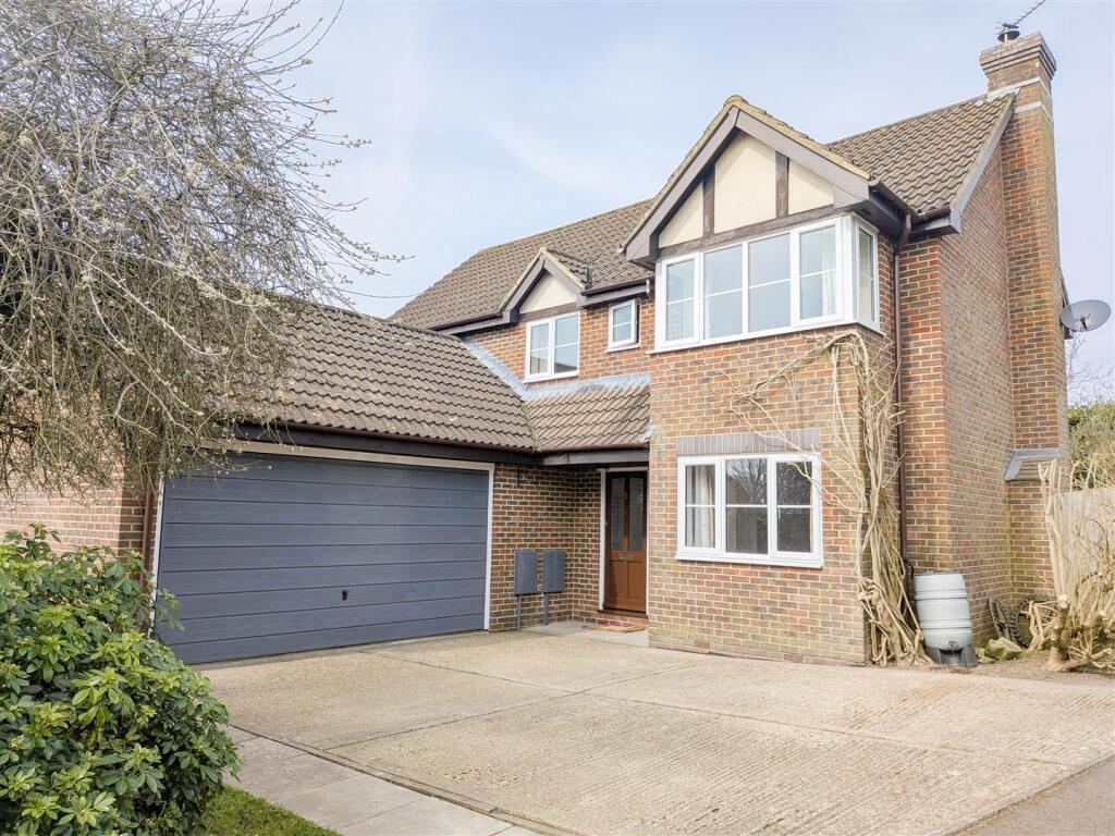 Main image of property: Saunders Close, Uckfield, TN22 2BX