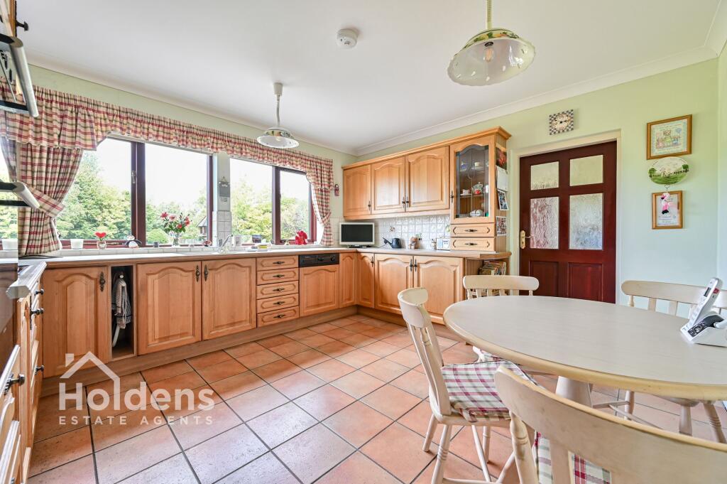 House in Preston - View 5