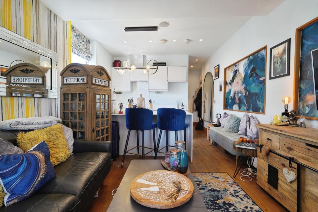 Main image of property: 4 Edgeley Road, London, SW4