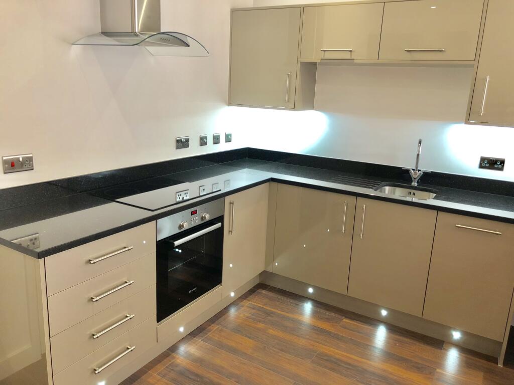 Main image of property: Hounds Gate Court, Nottingham, NG1