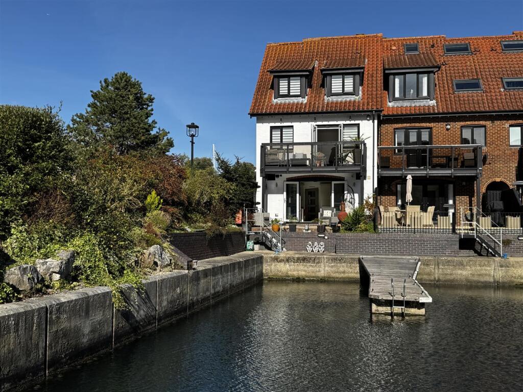Main image of property: White Heather Court, Hythe Marina Village, Hythe, Southampton