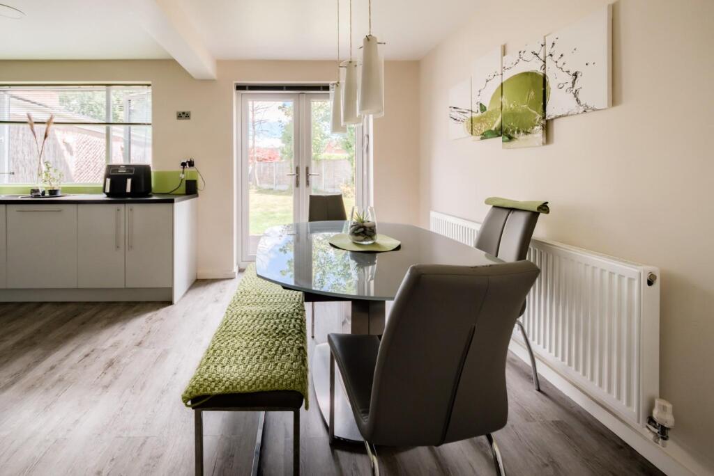 House in Solihull, West Midlands - More