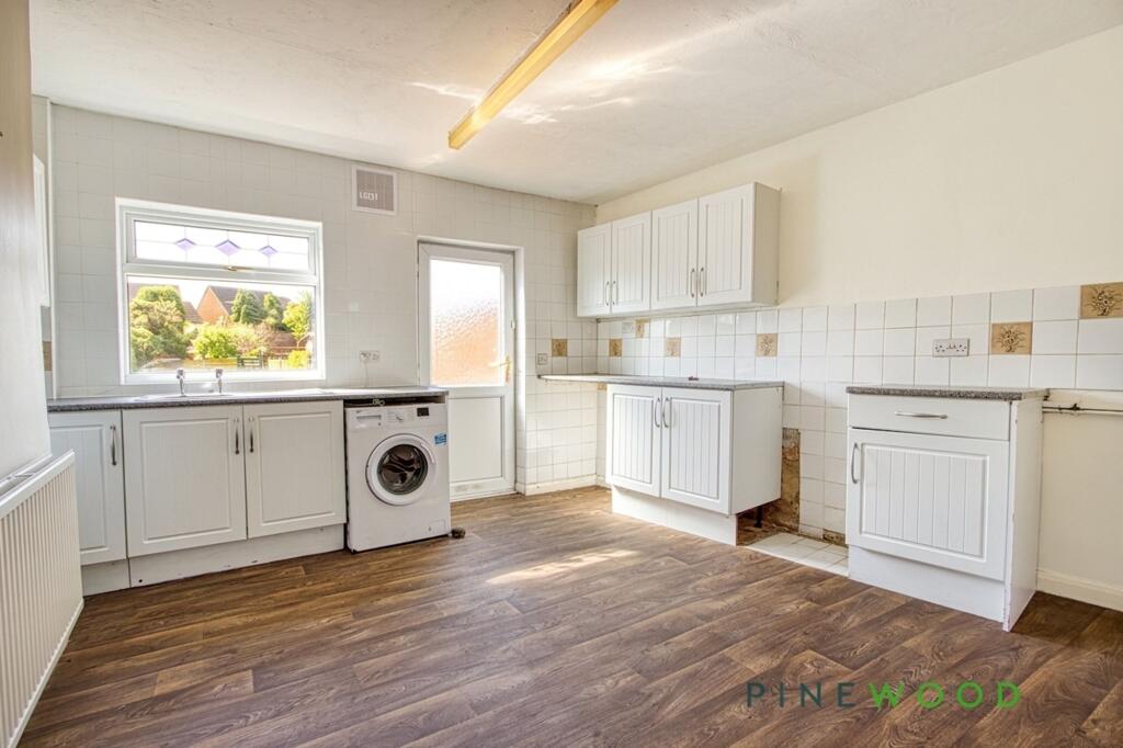 Sherwood Street, Huthwaite, NG17 - View 4