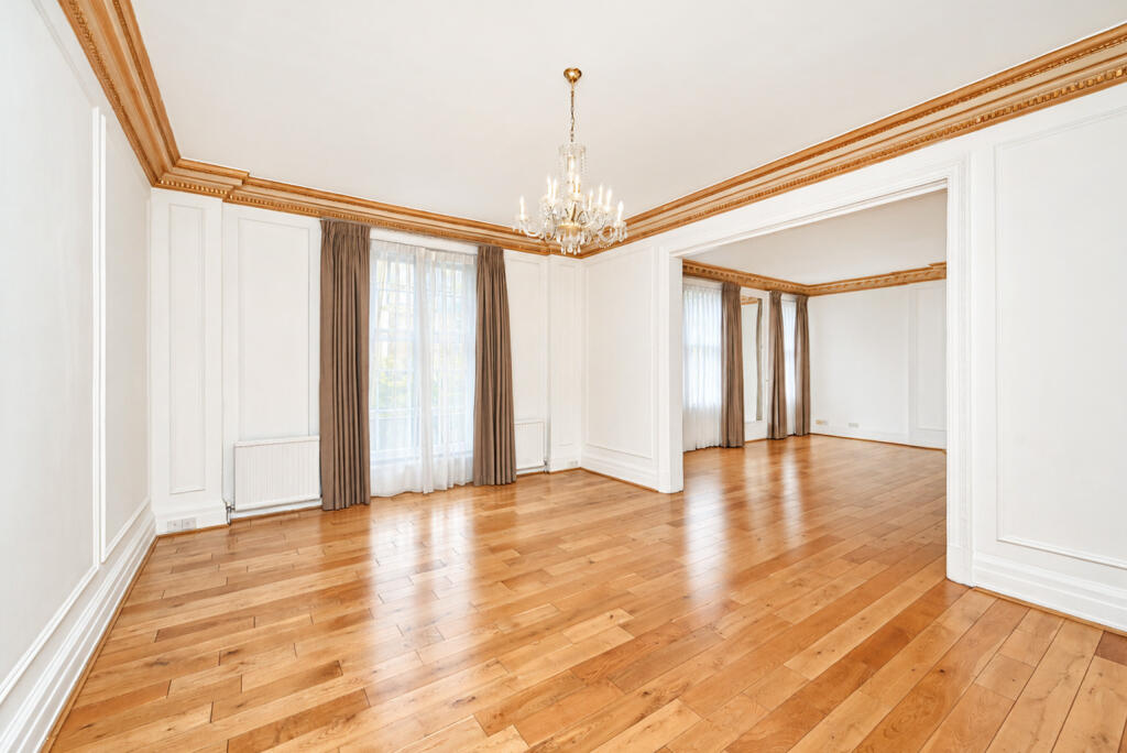 Apartment in London - View 2