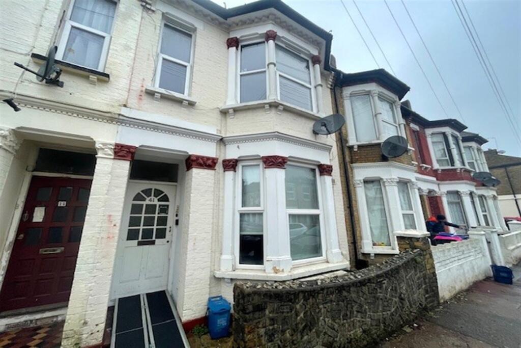 Main image of property: Gordon Road, Southend on Sea