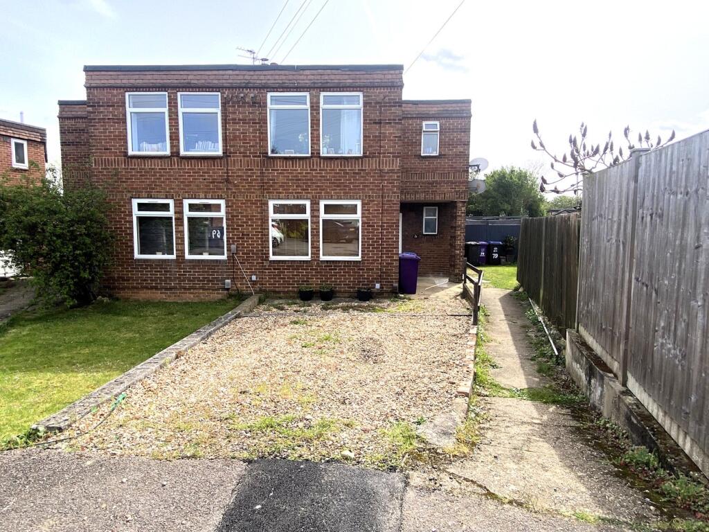 Main image of property: Heathfield Road, Hitchin, SG5