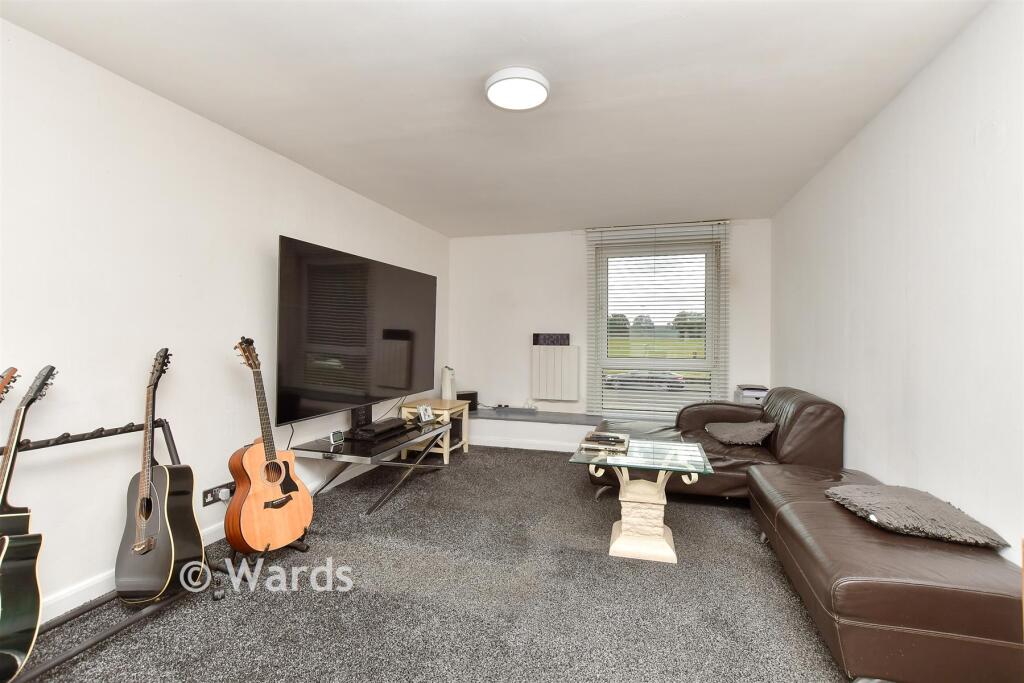 Marlborough Road, Gillingham, Kent - View 5