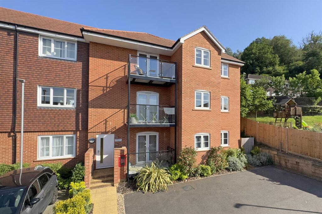 Main image of property: Godalming