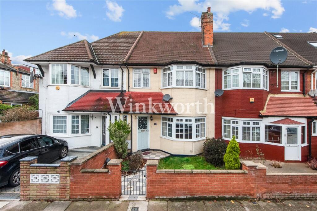 Main image of property: River Avenue, London, N13
