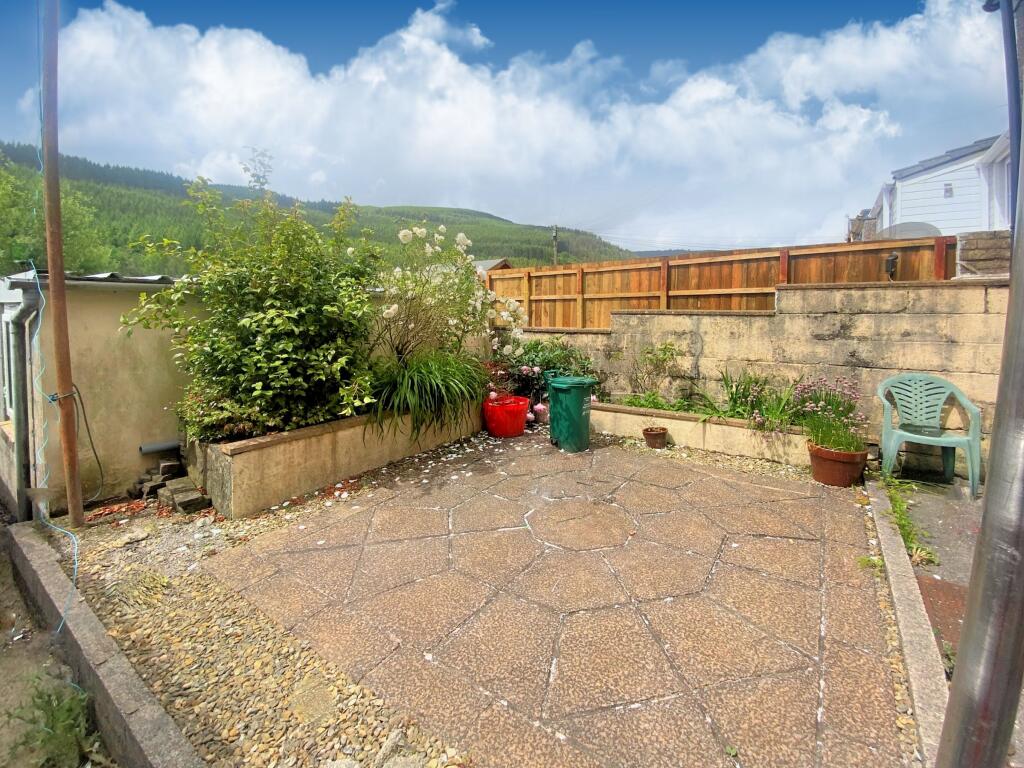 Kenry Street, Ynyswen photo 3