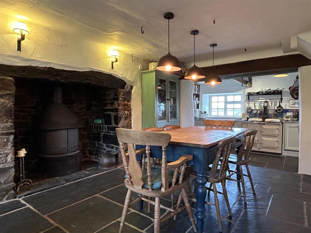 House in North Devon, Chulmleigh - More