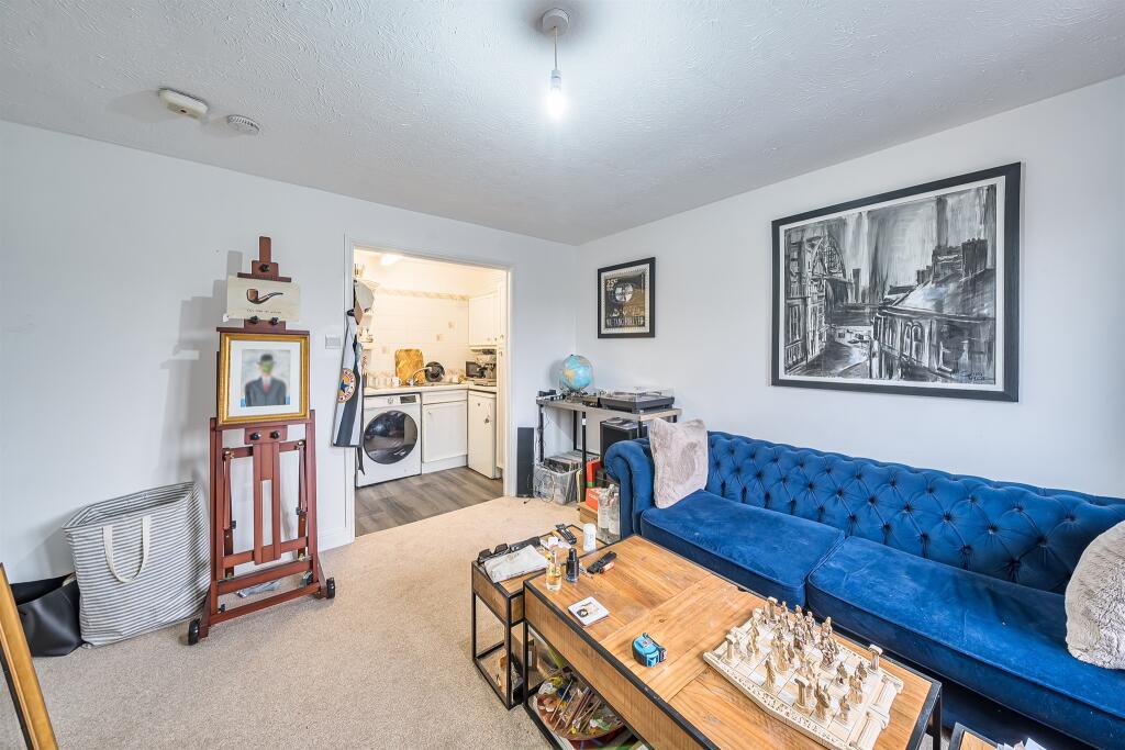 Additional image 6 of Larks Ridge, St. Albans