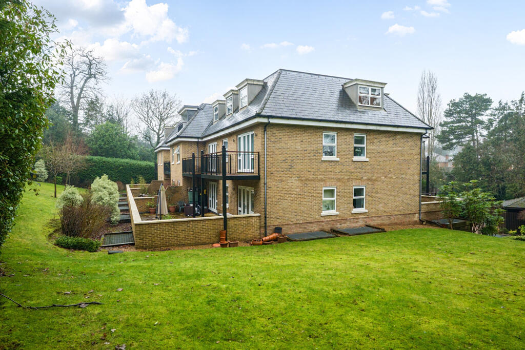 South Park, Gerrards Cross, Buckinghamshire – pohled 4