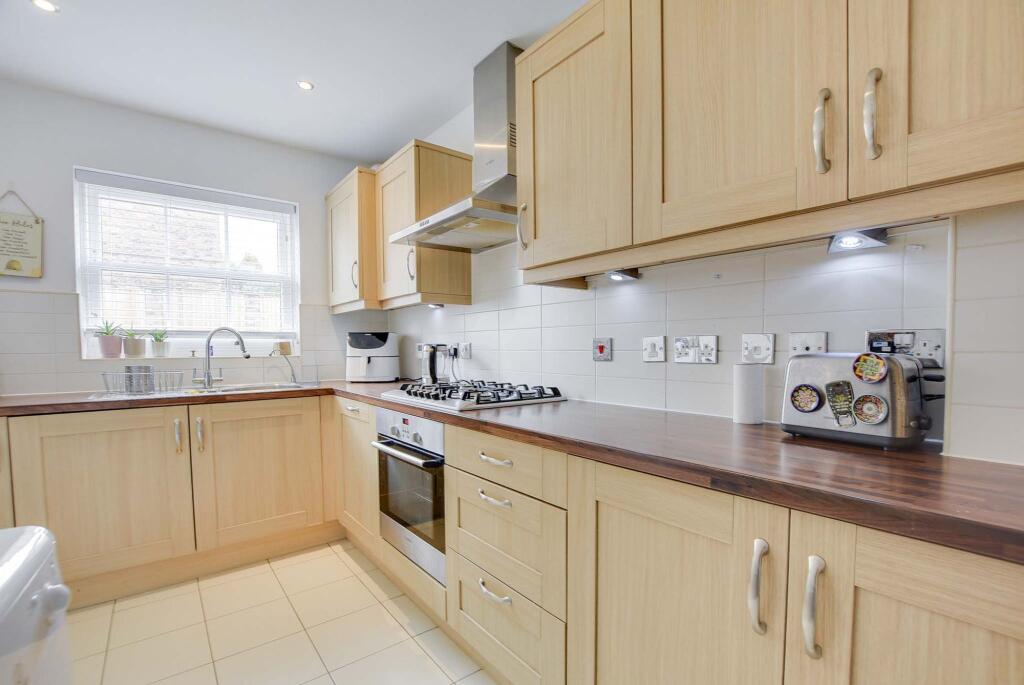 House in Harborough, Scraptoft - More