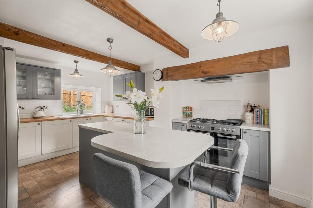 Mount Pleasant, Brighouse, HD6 3PX photo 3
