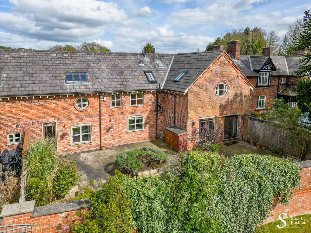 4-bed house on Holmes Chapel Road, Toft, WA16, £795,000