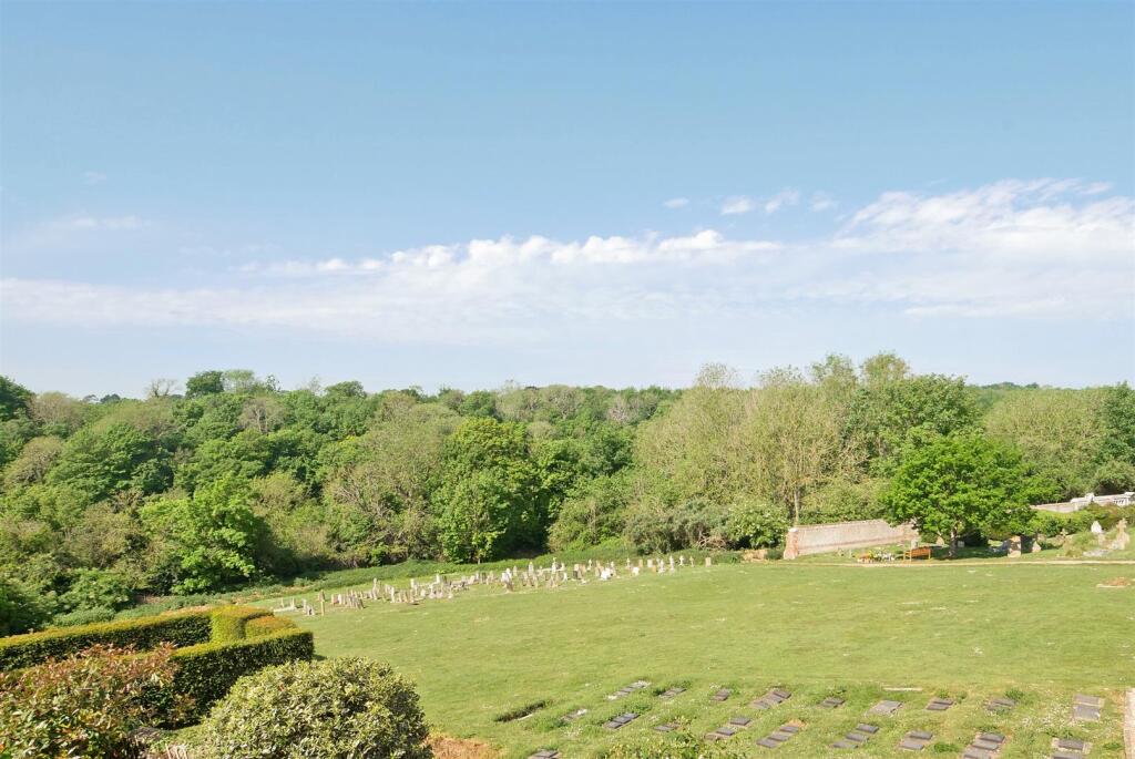 Mount Pleasant, Arundel photo 2